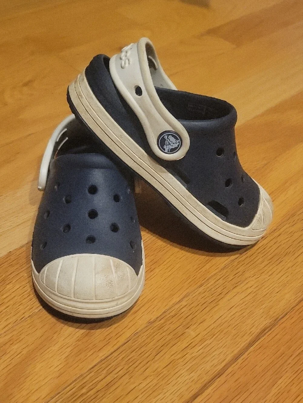CROCS Kids Bump It Navy Clogs | 9